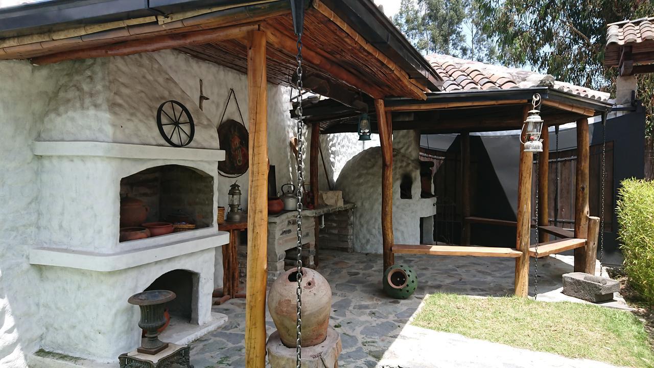Villa Mimi 오타발로 외부 사진