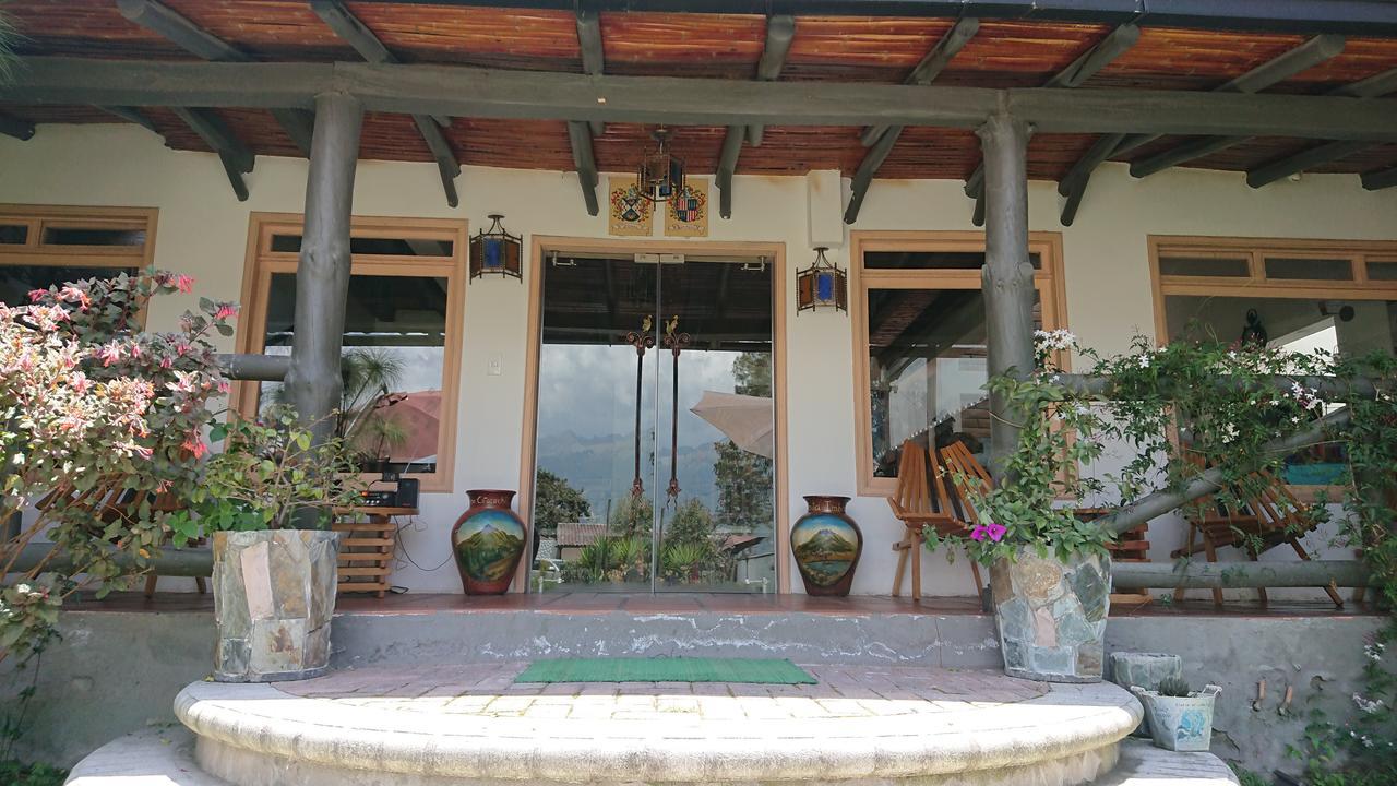 Villa Mimi 오타발로 외부 사진